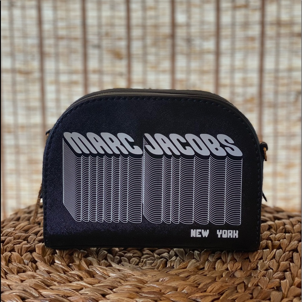 Black structured Marc Jacobs bag